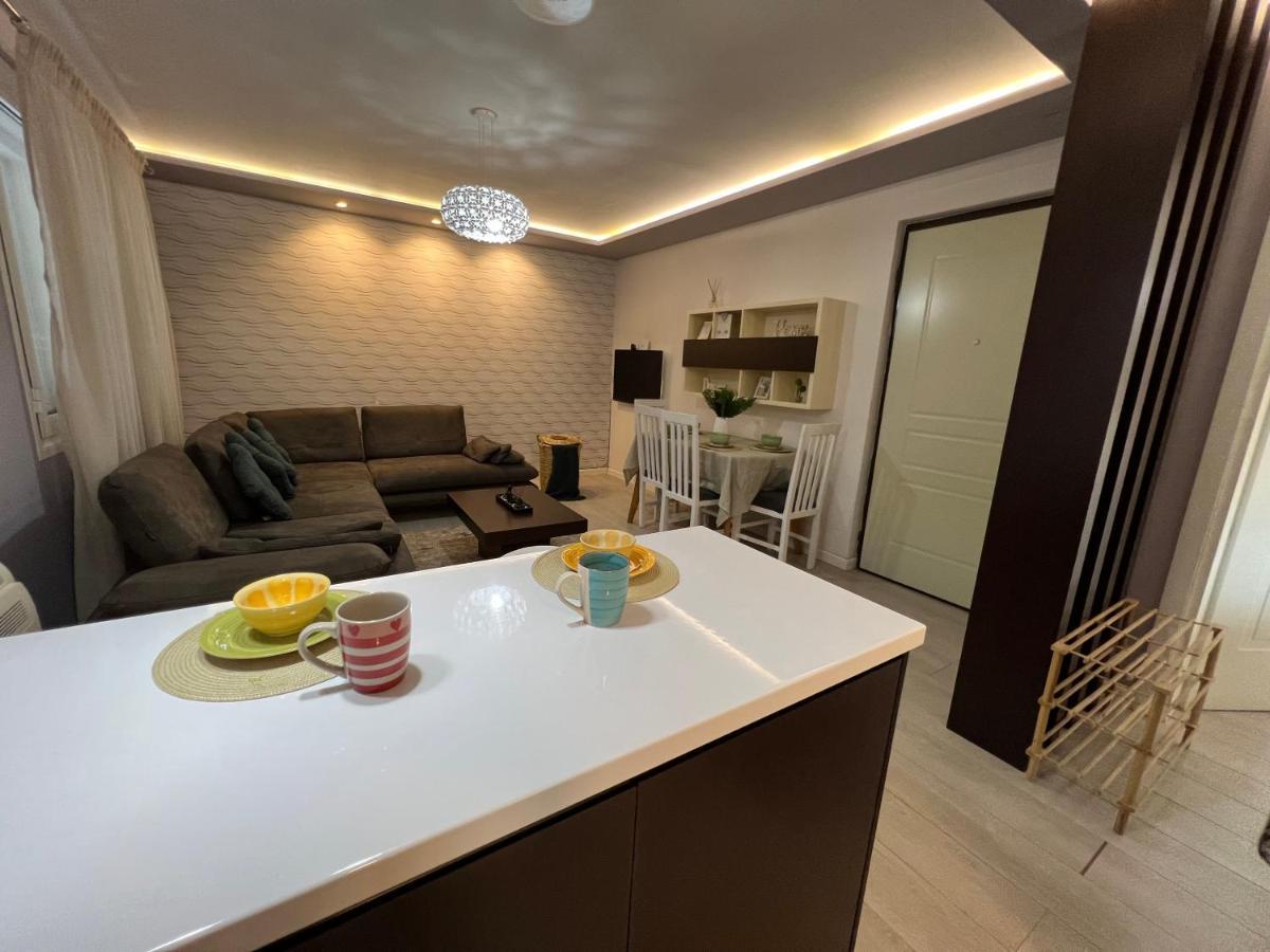 Tirana Noemi Home Exteriör bild